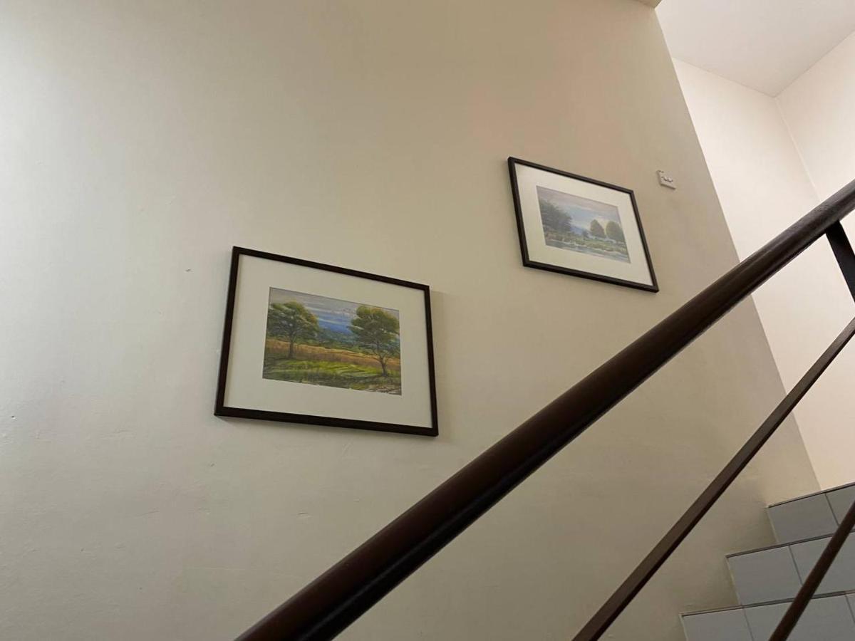 Spacious Cozy Lakeville Homestay 4 Bedrooms All With Aircond Seri Iskandar Buitenkant foto